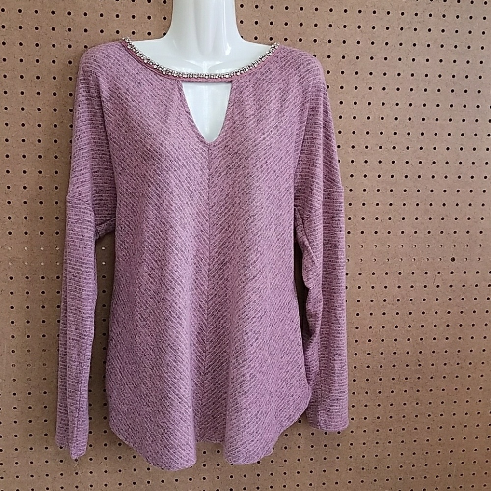 Jennifer Lopez Pink Lightweight Sweater